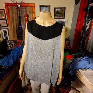 Ladies sleeveless top